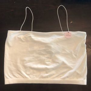 Forever 21 seamless cropped camisole -  size M/L